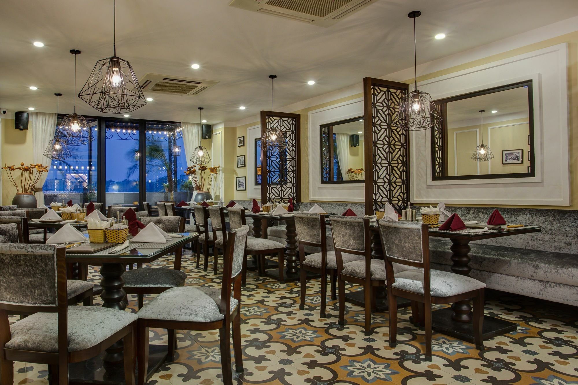 Hanoi Marvellous Hotel & Spa Exterior photo